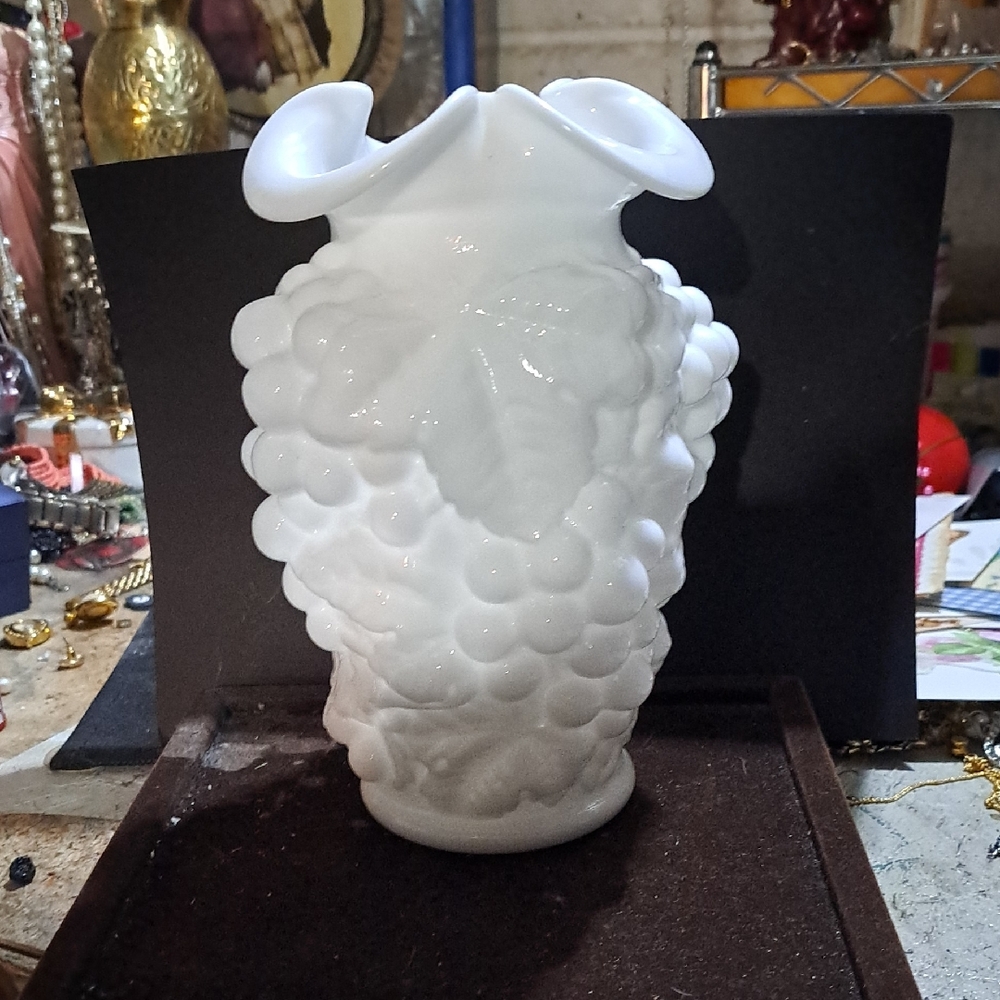 Lg Milk Glass Vase Looks Like It Says Fenton